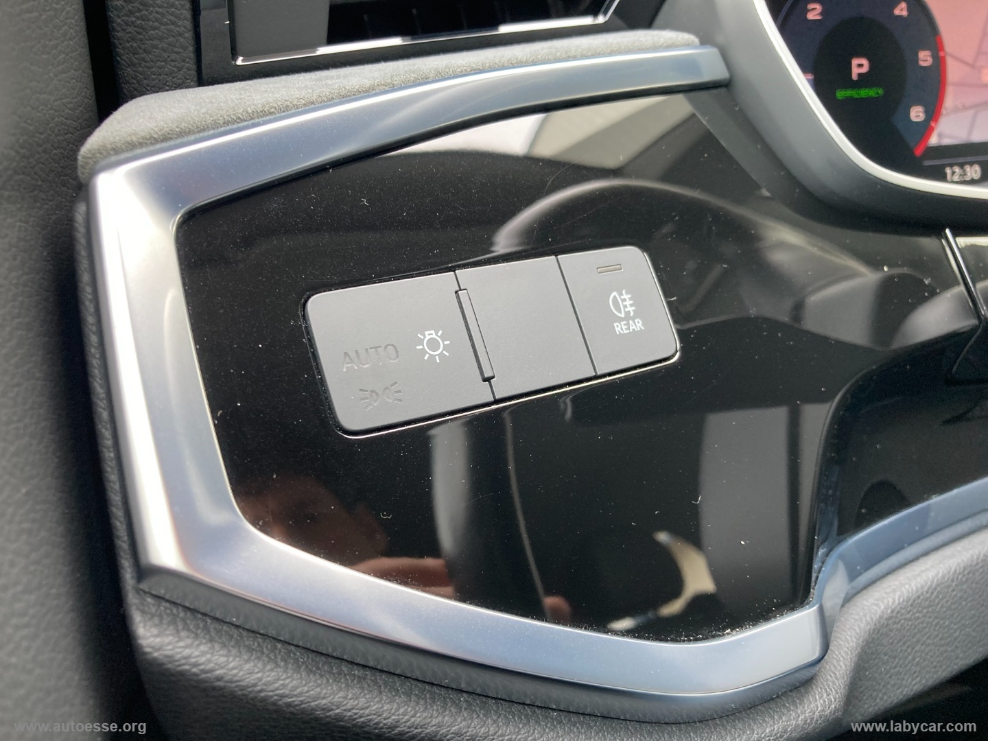 Q3 SPB 35 TDI quattro S tr. S line ed. - immagine 24