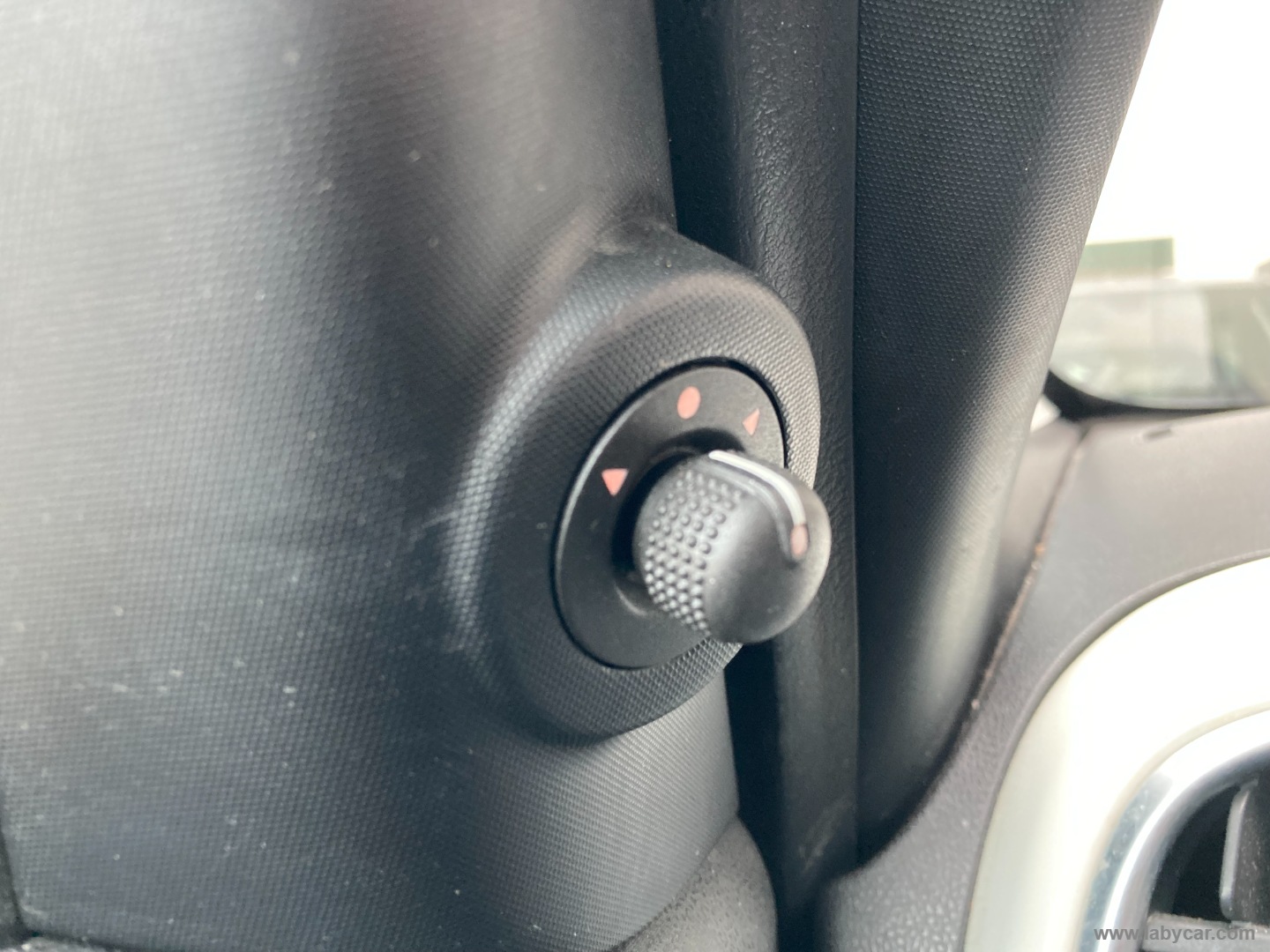 500L 1.4 95 CV Pop Star - immagine 24