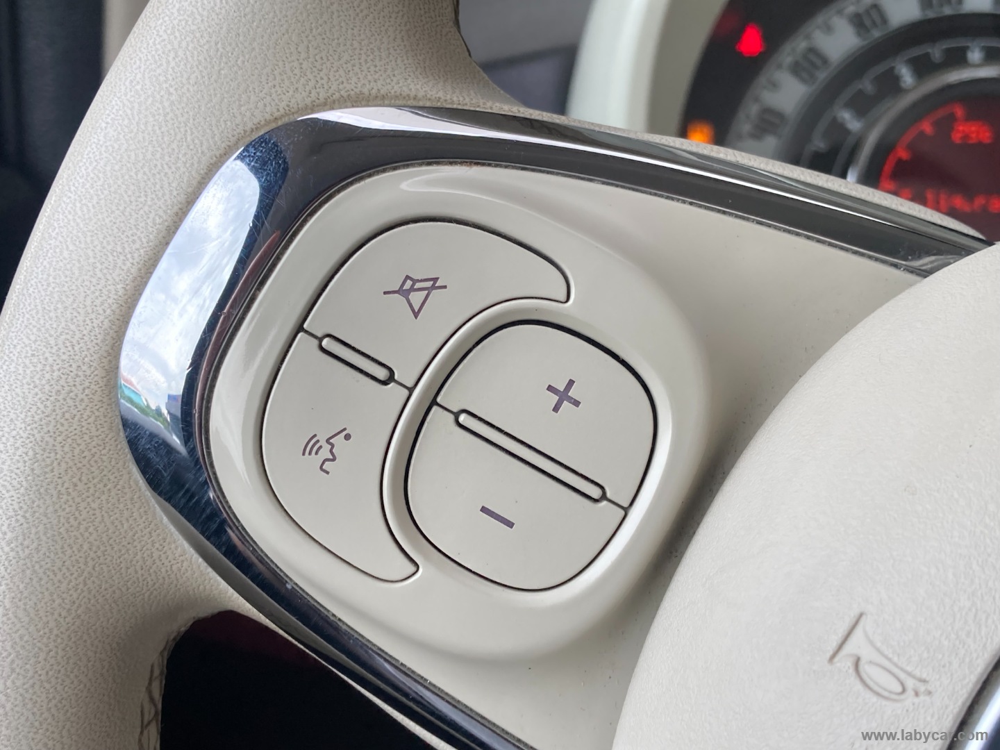500 1.0 Hybrid Lounge IDONEA A NEOPATENTATI - immagine 24