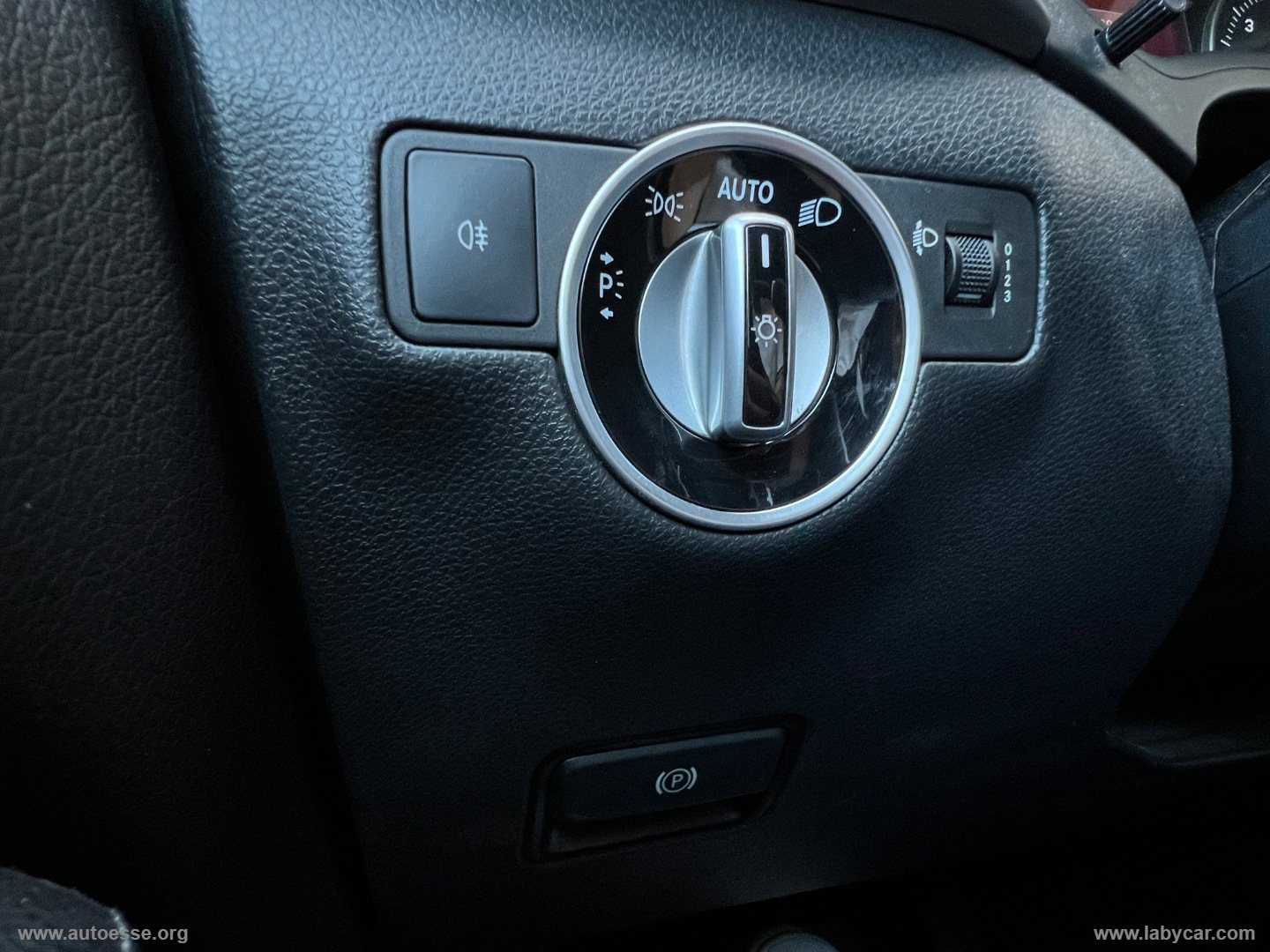 B 180 d Automatic Executive - immagine 24