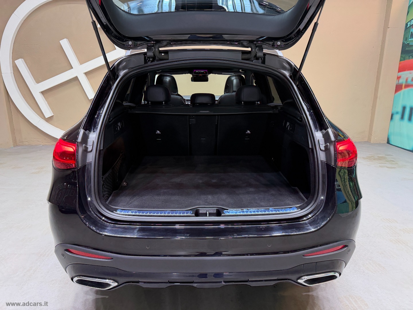 GLC 300 d 4Matic AMG Line Premium *TETTO*LUCI*BURMESTER* - immagine 24