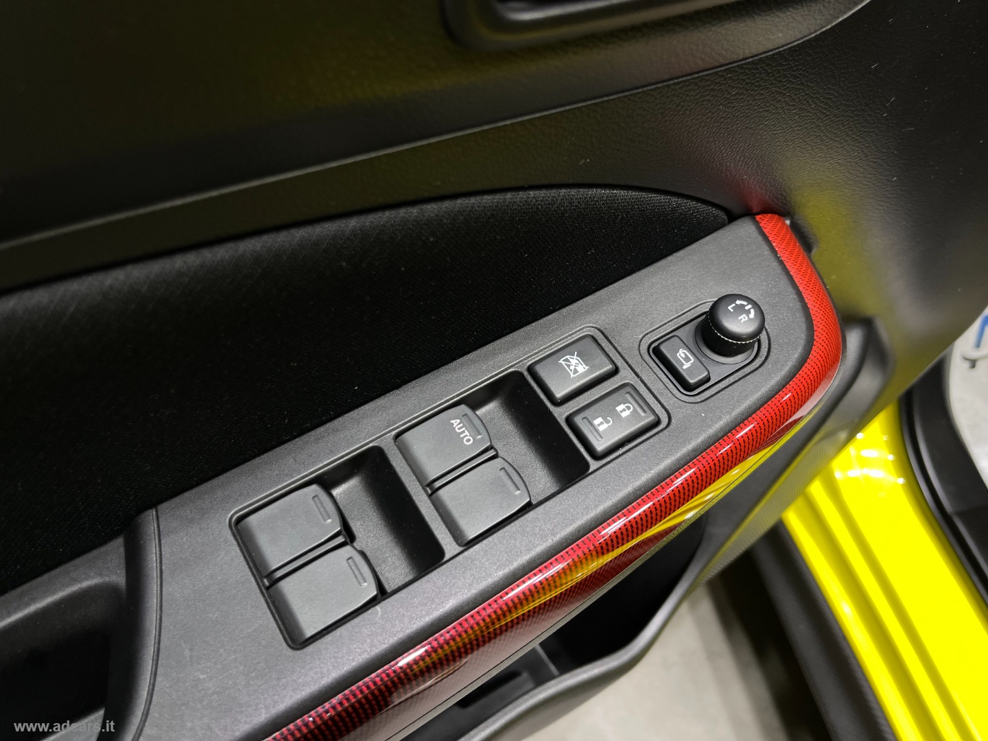 Swift Sport 1.4 Boosterjet *VERSIONE FUORI PRODUZIONE*BOOK SERVICE SUZUKI* - immagine 24