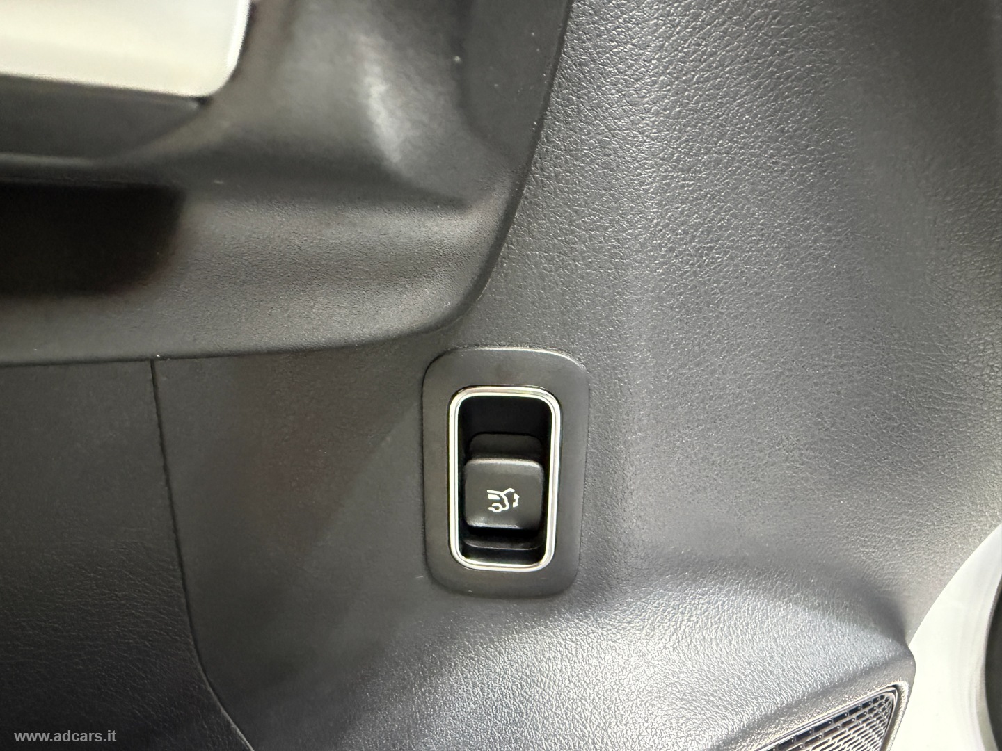 GLB 220 d Automatic 4Matic AMG LINE - immagine 24