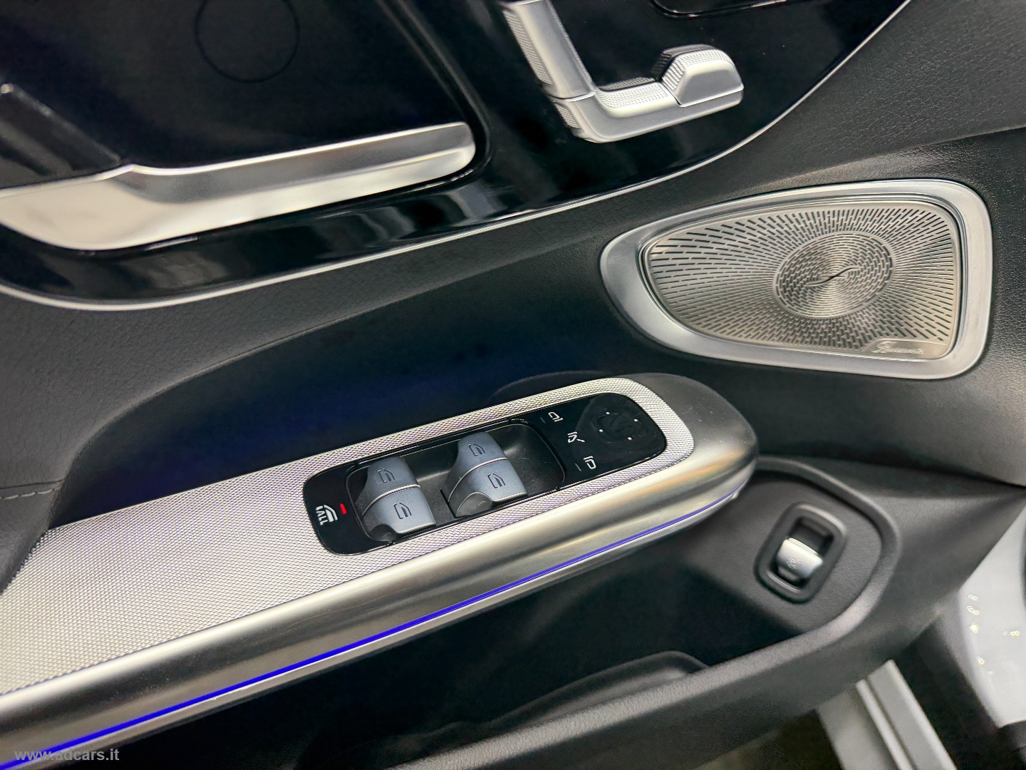 CLE 220 d Cabrio AMG Line Premium Plus *FULL OPT.* - immagine 24