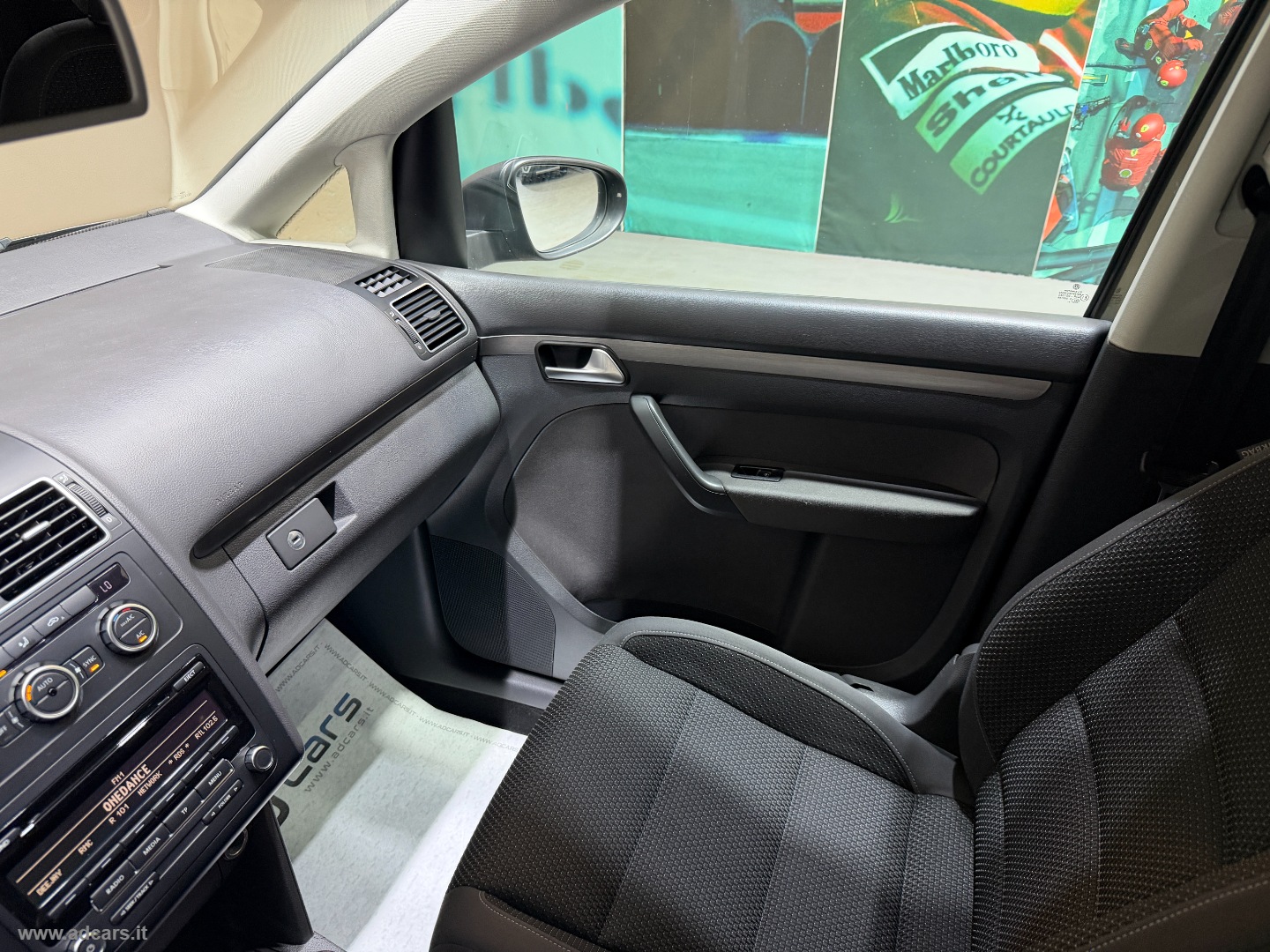 Touran Business 1.6 TDI Comfortline BMT *7 POSTI* - immagine 24