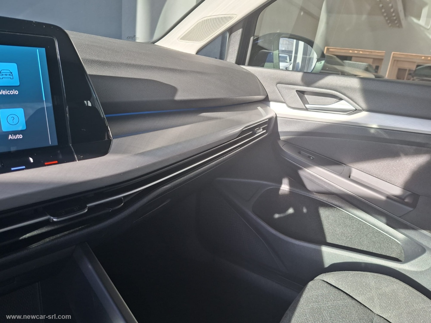 Golf 1.0 eTSI EVO DSG Life - immagine 24