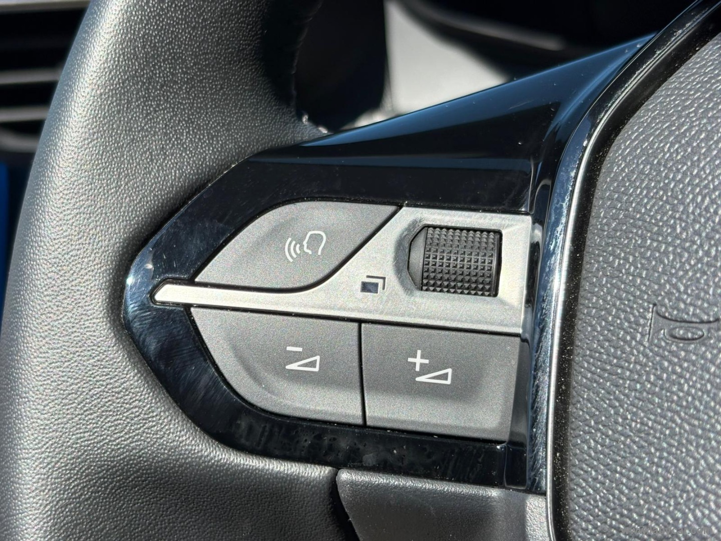 Peugeot 208 PureTech 100 S&S 5p. Allure - Immagine 24