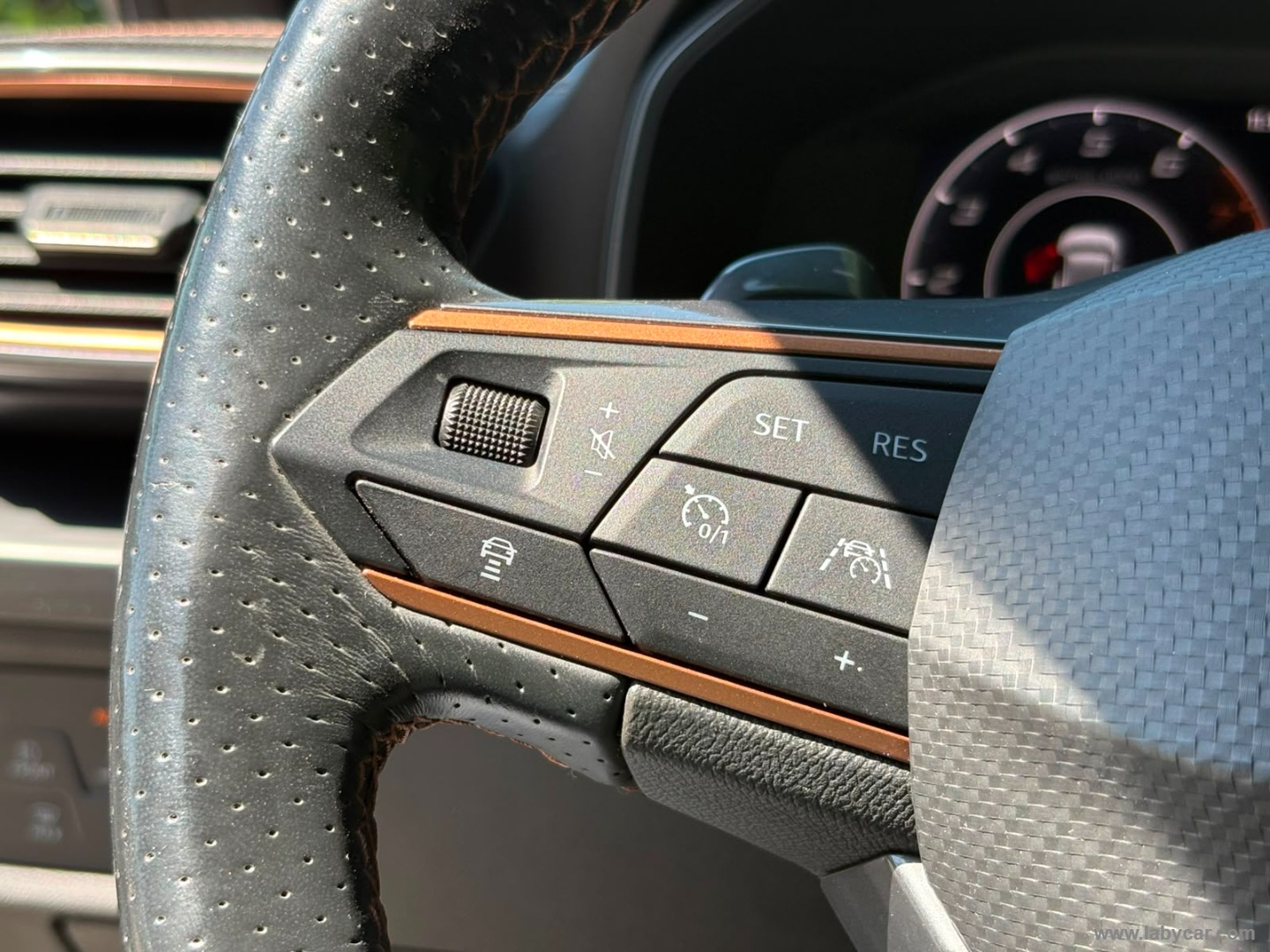 CUPRA Formentor 1.5 TSI DSG - Immagine 24