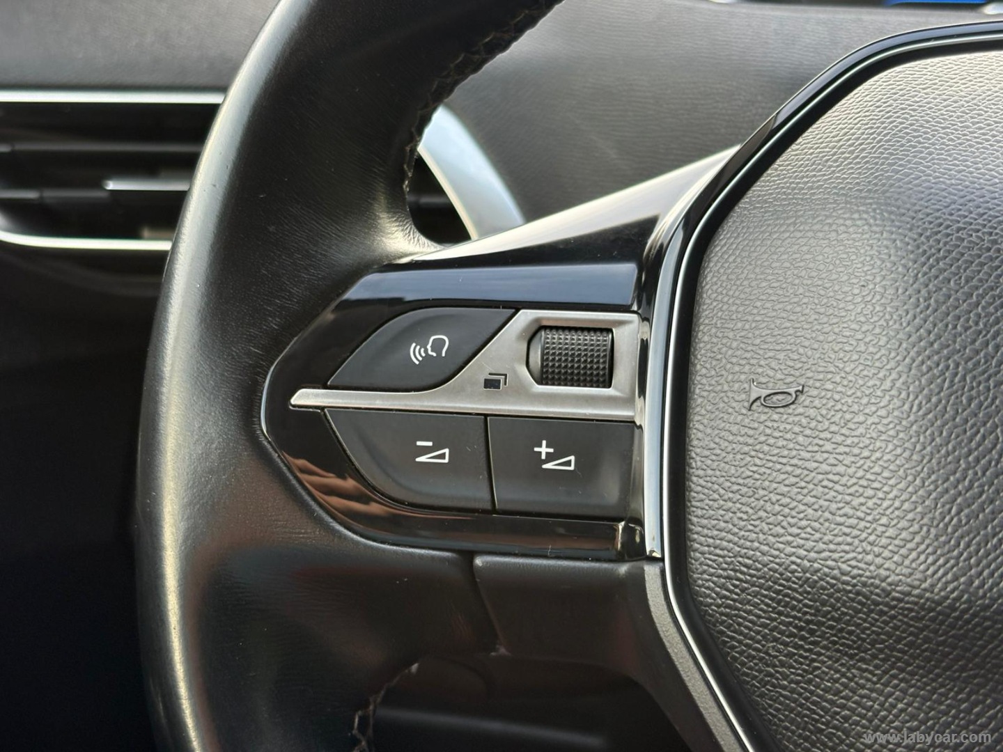 Peugeot 3008 BlueHDi 150 S&S Allure - Immagine 24