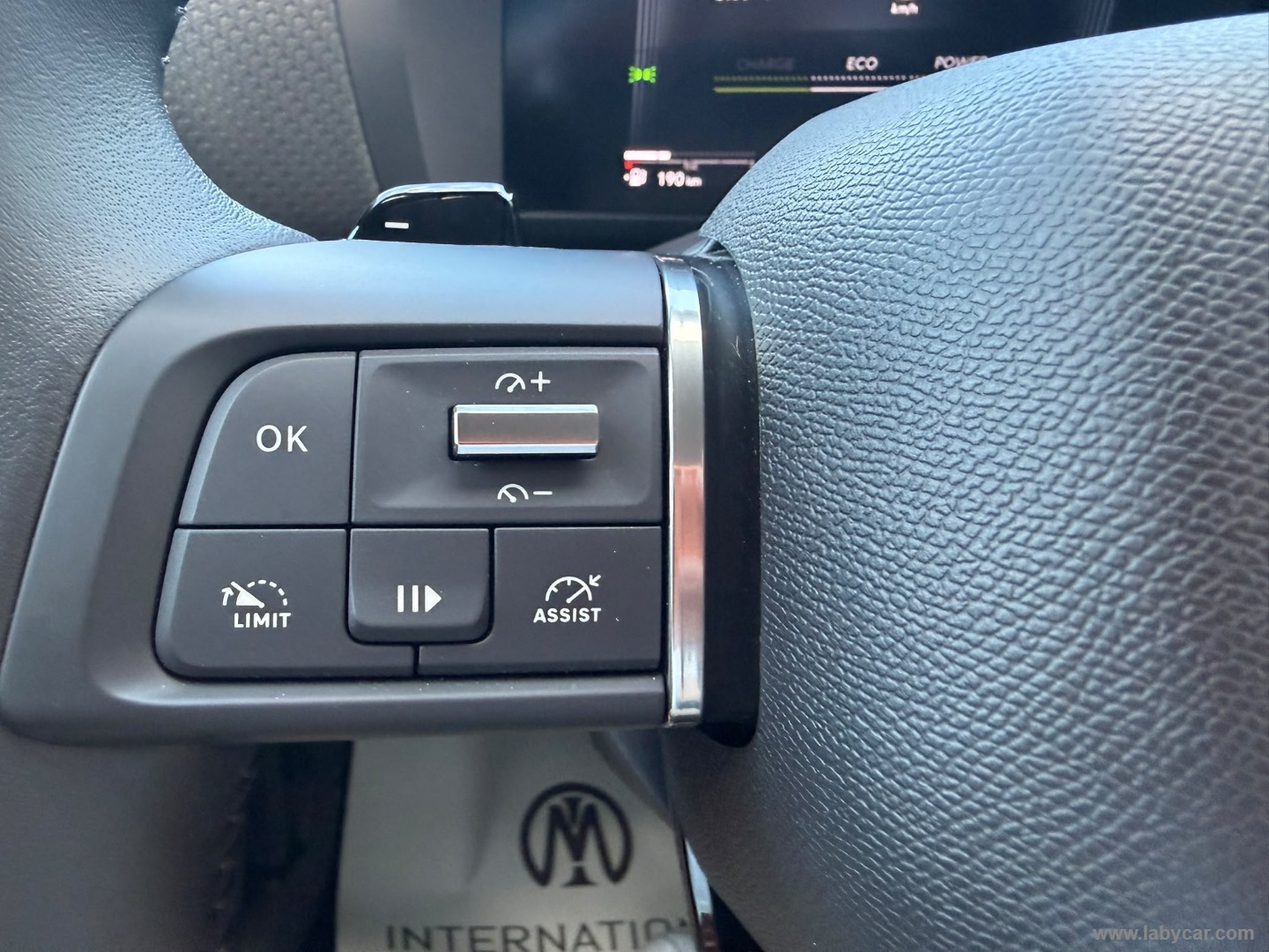 Citroën C4 Hybrid 145 e-DCS6 Plus - Immagine 24