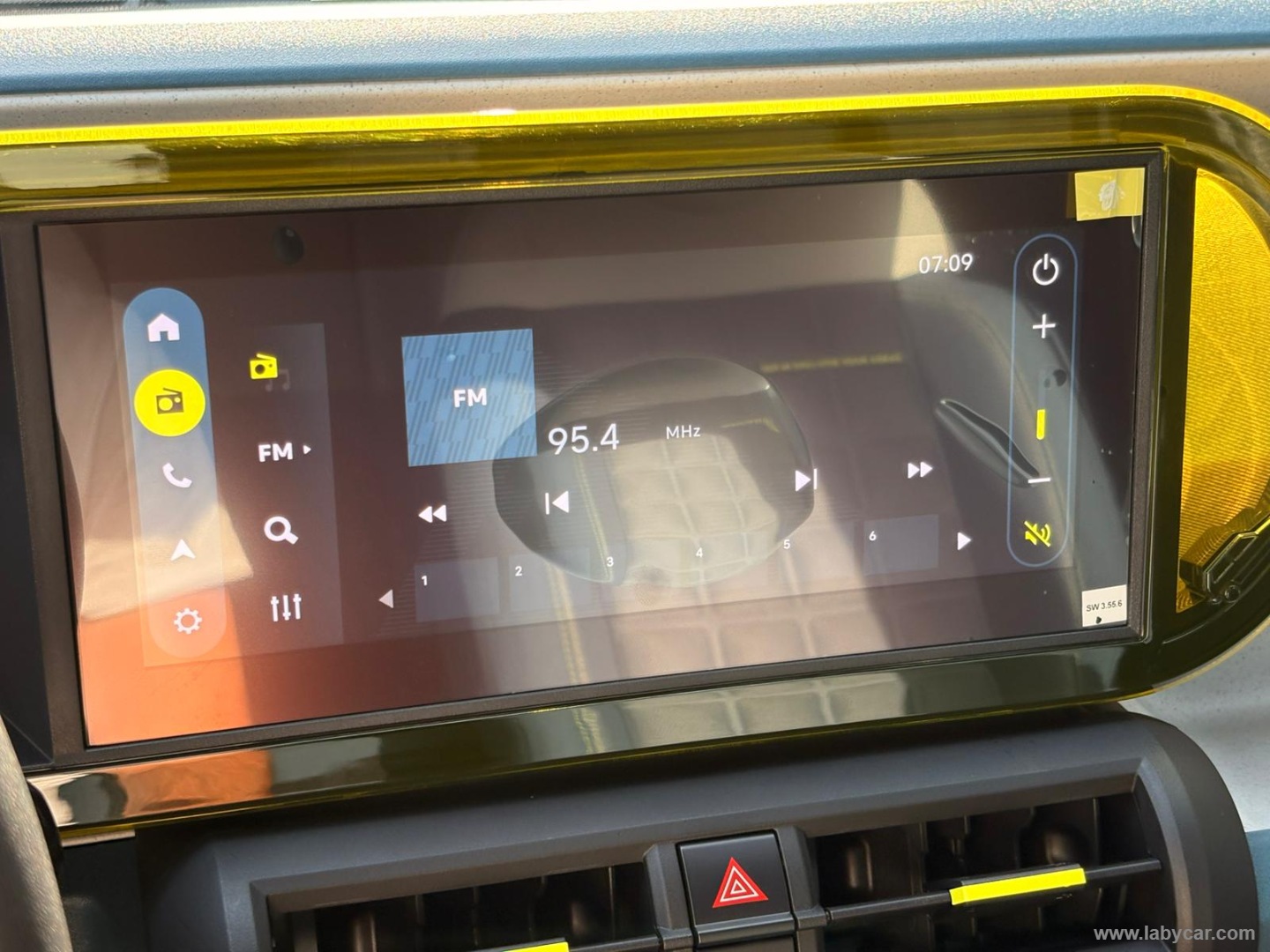 Fiat Grande Panda 1.2 100 CV S&S La Prima - Immagine 24