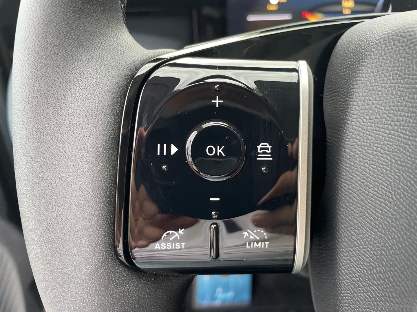 Citroën C5 Aircross Hybrid 145 e-DCS6 Max - Immagine 24