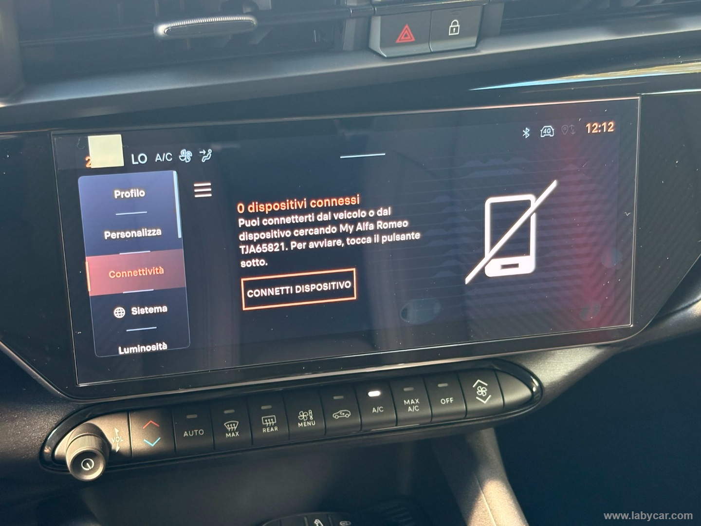 Alfa Romeo Junior 1.2 145 CV Hybrid eDCT6 Ti - Immagine 24