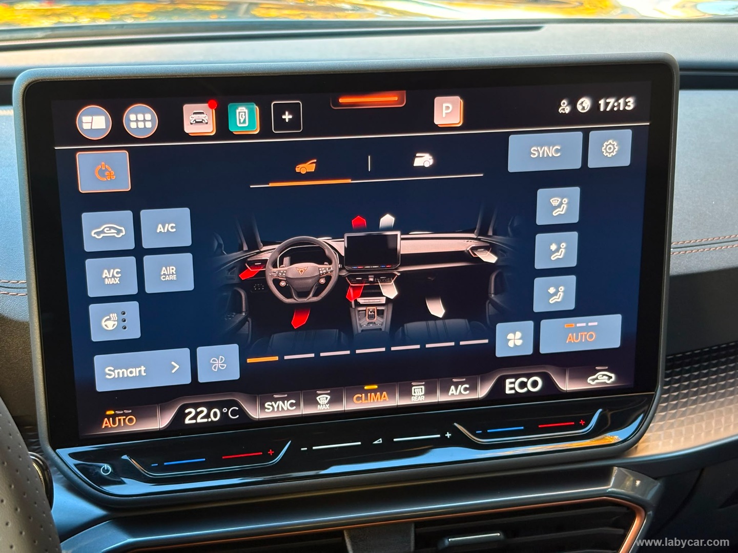 CUPRA Formentor 1.5 e-Hybrid DSG - Immagine 24