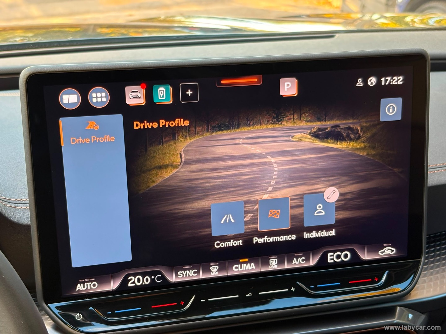 CUPRA Formentor 1.5 e-Hybrid DSG Business - Immagine 24