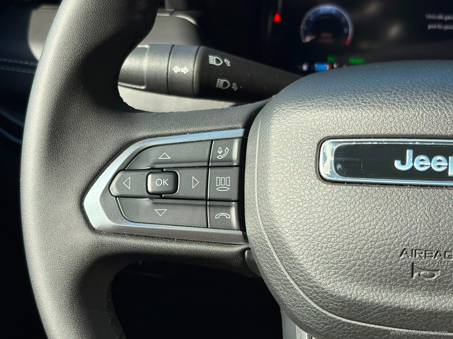 Jeep Compass 1.5 T4 130CV MHEV 2WD Summit - Immagine 24