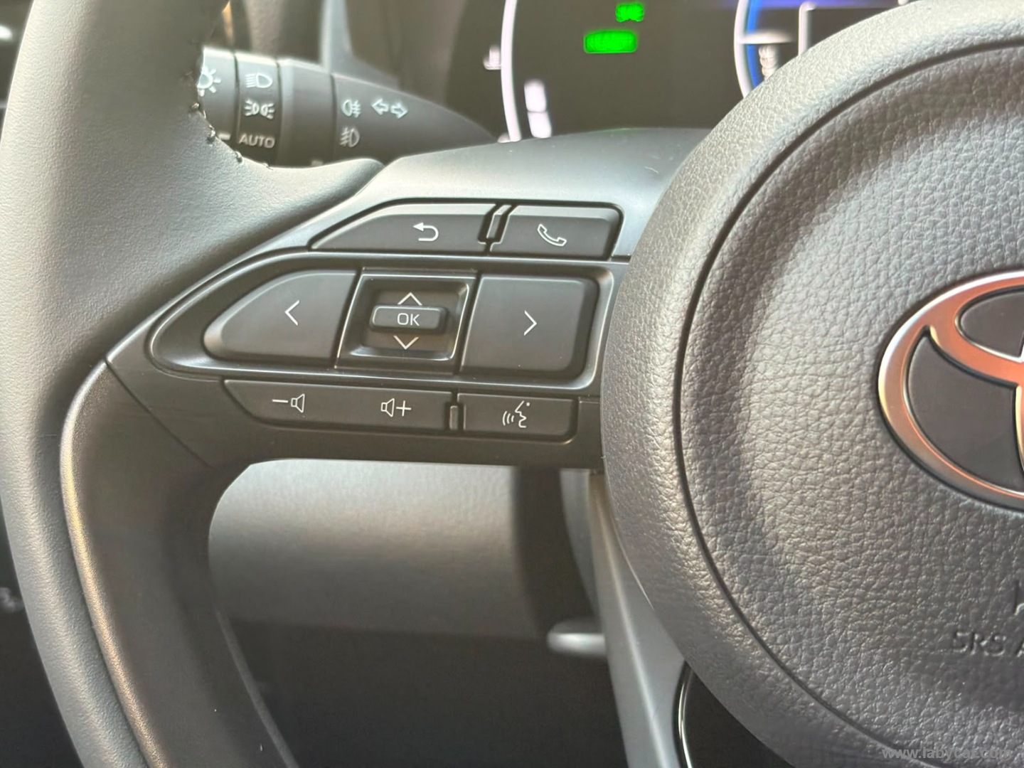 Toyota Yaris 1.5 Hybrid 5p. Trend - Immagine 24