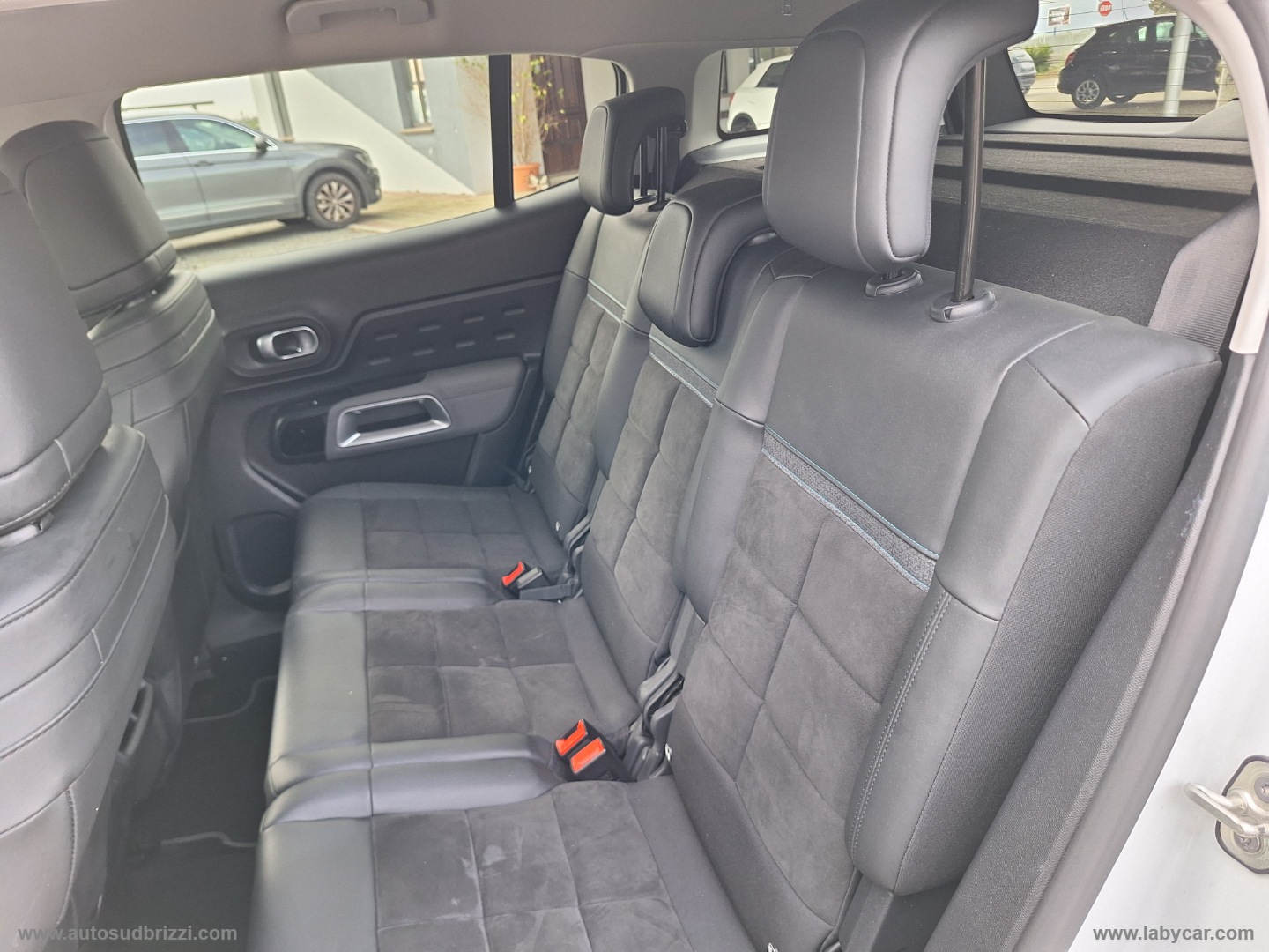 C5 Aircross BlueHDi 130 S&S EAT8 Shine - immagine 24