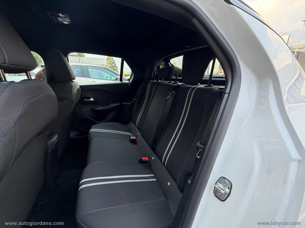 Corsa 1.2 100 CV GS - immagine 24