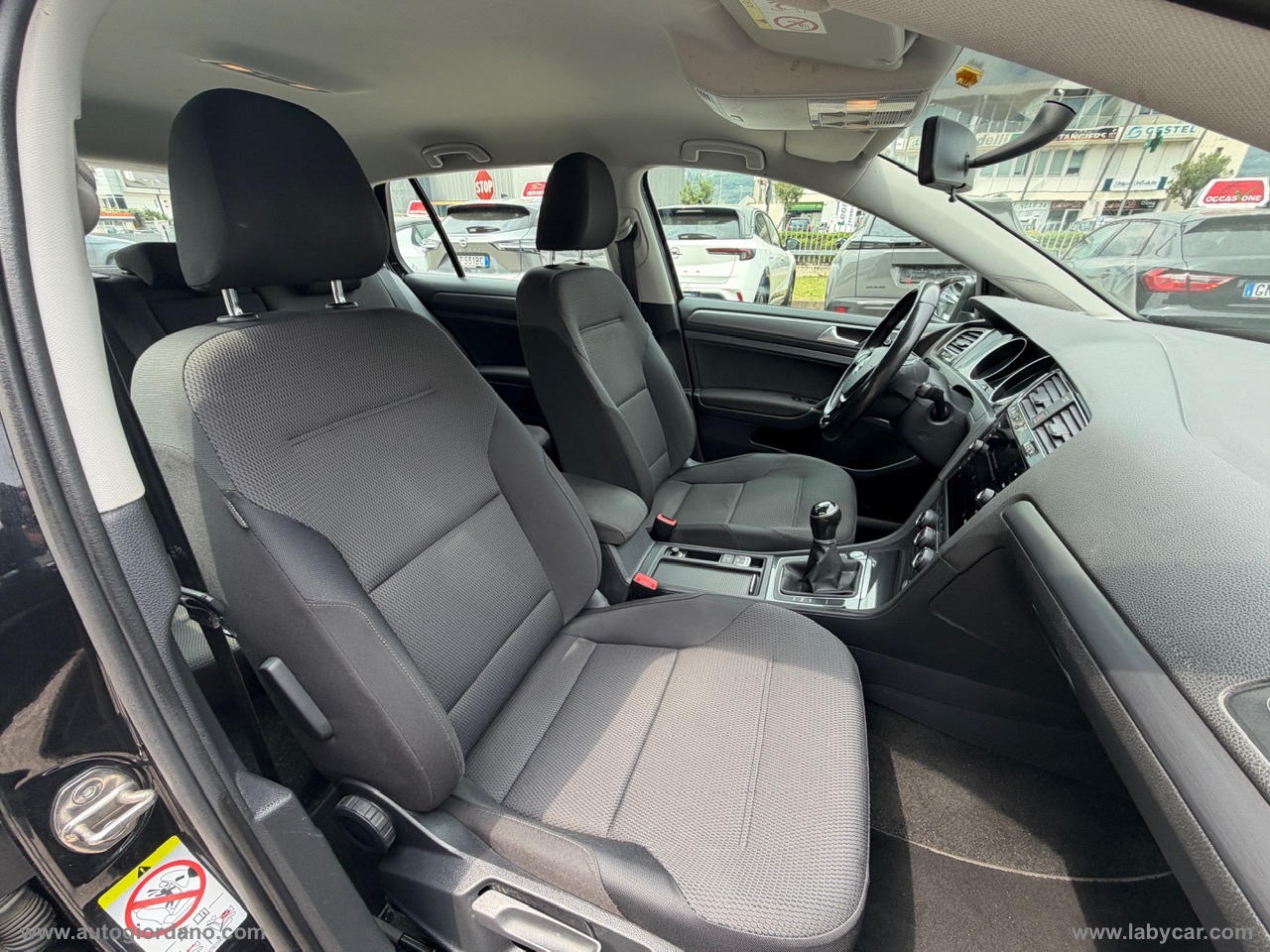 Golf 1.0 TSI 110CV 5p. Business BMT - immagine 24