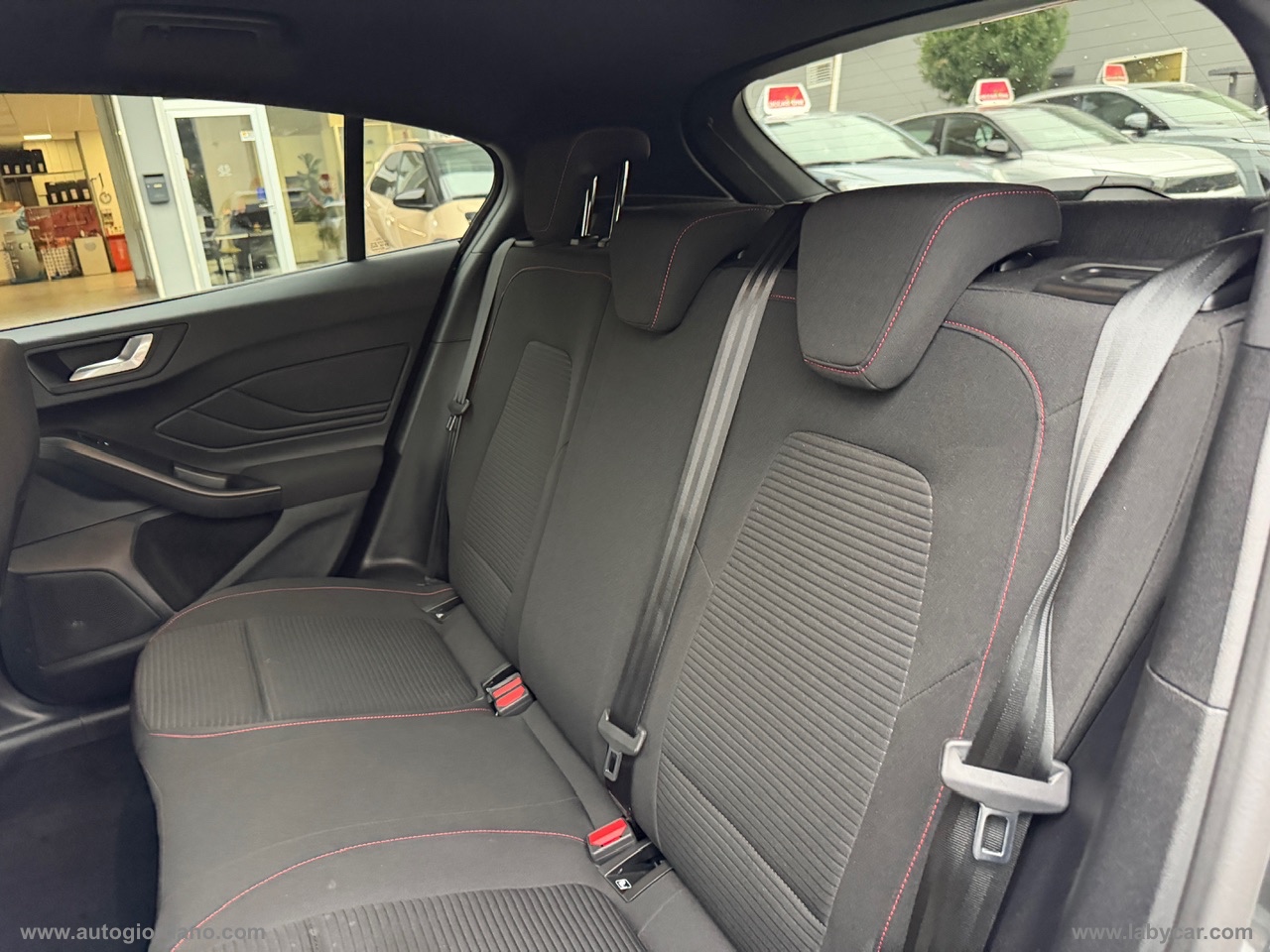 Focus 1.0 EcoBoost Hybr.125 5p.ST LINE SYNC 4 NAVIGATION TOUCH 13.2 - immagine 24