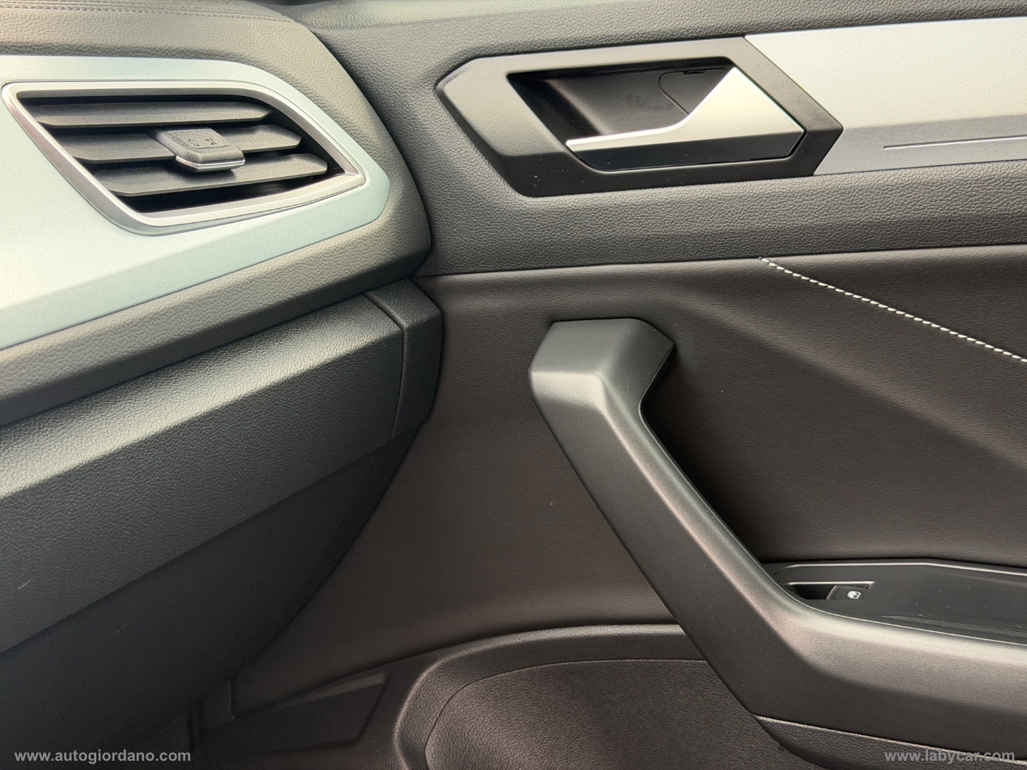 T-Roc 1.0 TSI Life - immagine 24