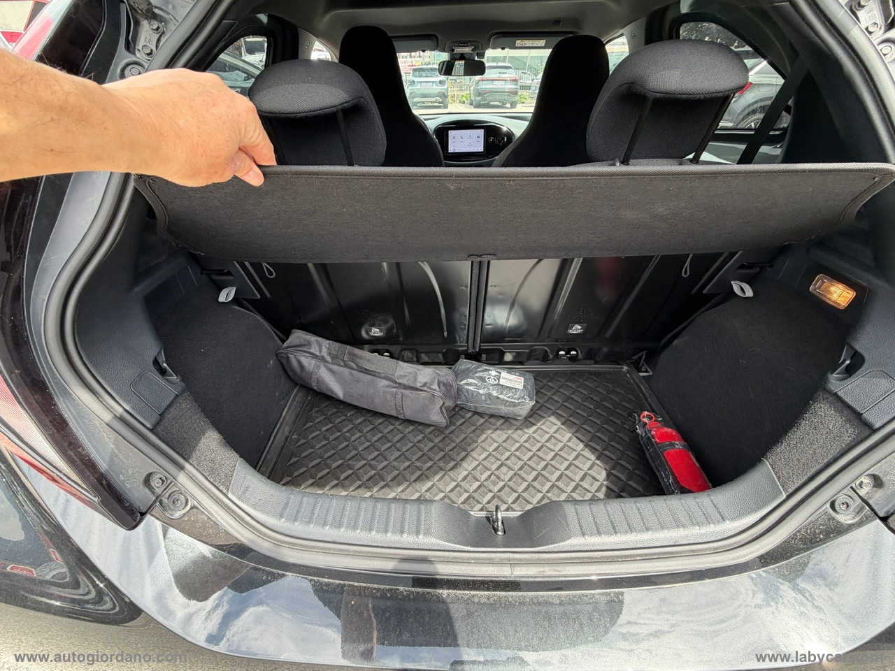 Aygo X 1.0 VVT-i 72 CV 5p. Trend - immagine 24