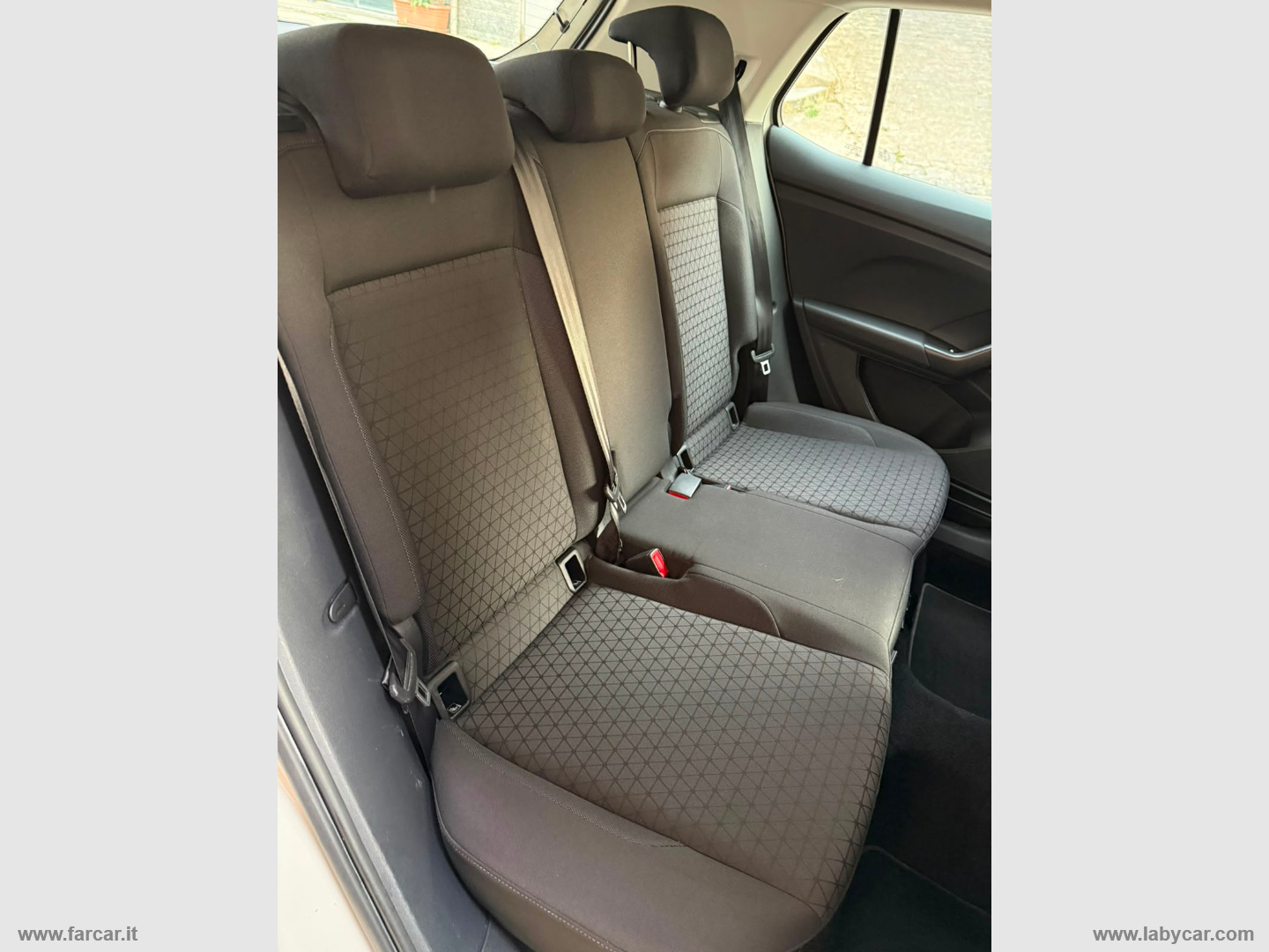 T-Cross 1.0 TSI 110 CV DSG Style - immagine 24