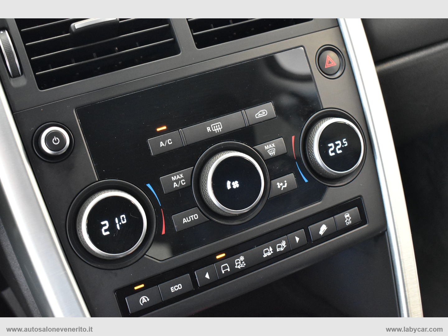 Discovery Sport 2.2 TD4 SE - immagine 24