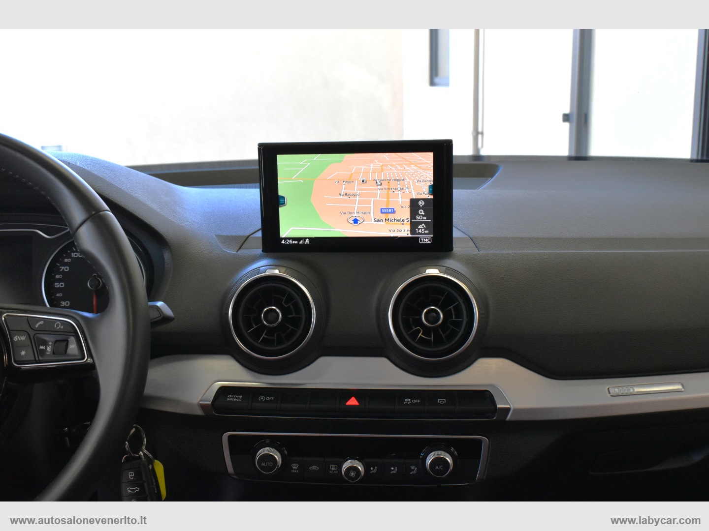 Q2 30 TDI S tronic Identity Black - immagine 24