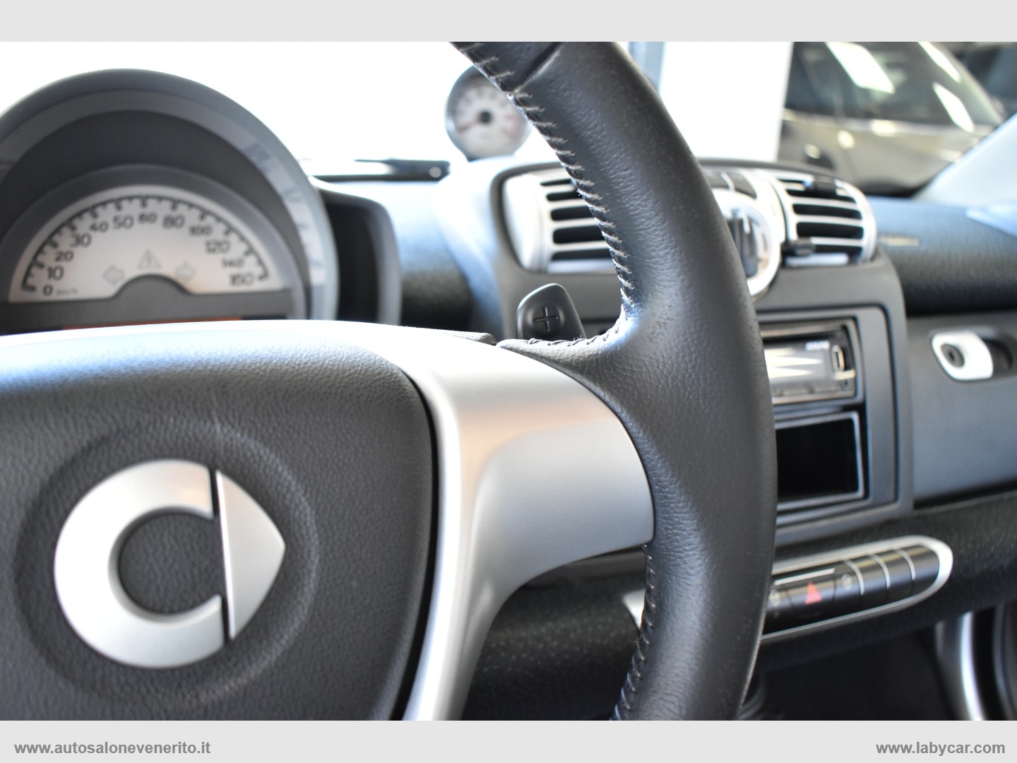 fortwo 1000 52 kW MHD coupé passion - immagine 24