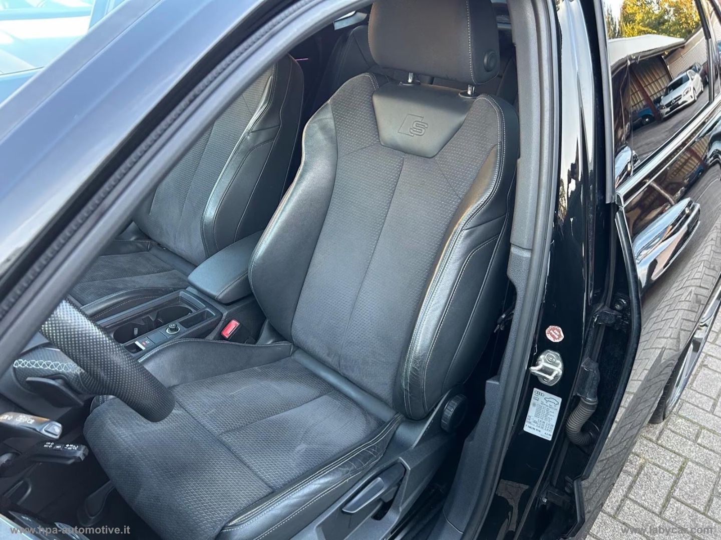 Q3 SPORTBACK 2.0TDI 200CV S-tronic S-LINE TETTO MATRIX SONOS RETROCAMERA - immagine 24