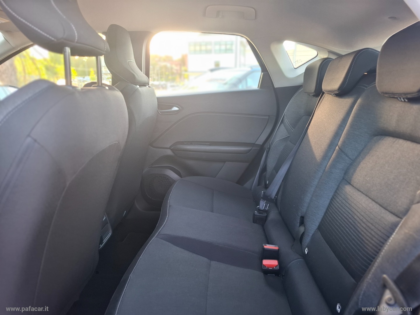 Captur Blue dCi 8V 95 CV Zen - immagine 24