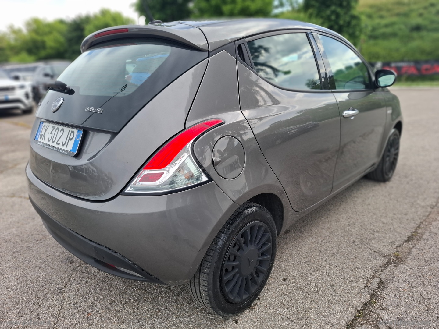 Ypsilon 1.0 FireFly 5p.S&S Hybrid Silver - immagine 24