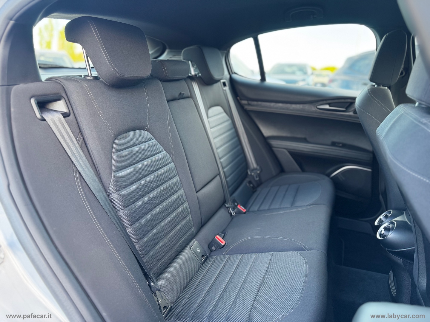 Stelvio 2.2 T.diesel 160CV AT8 RWD Bus. - immagine 24