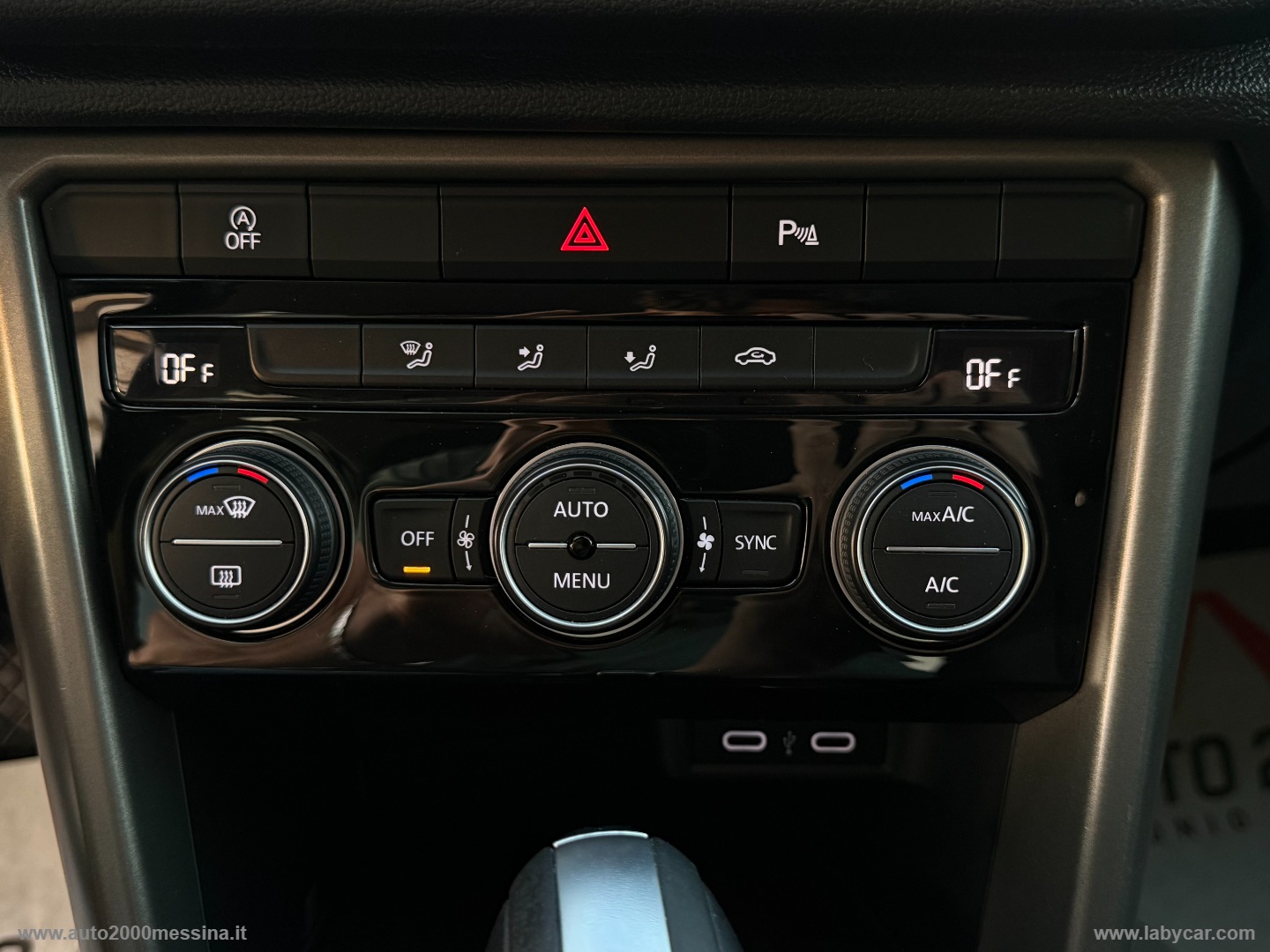 T-Roc 2.0 TDI 150 CV DSG Business BMT - immagine 24