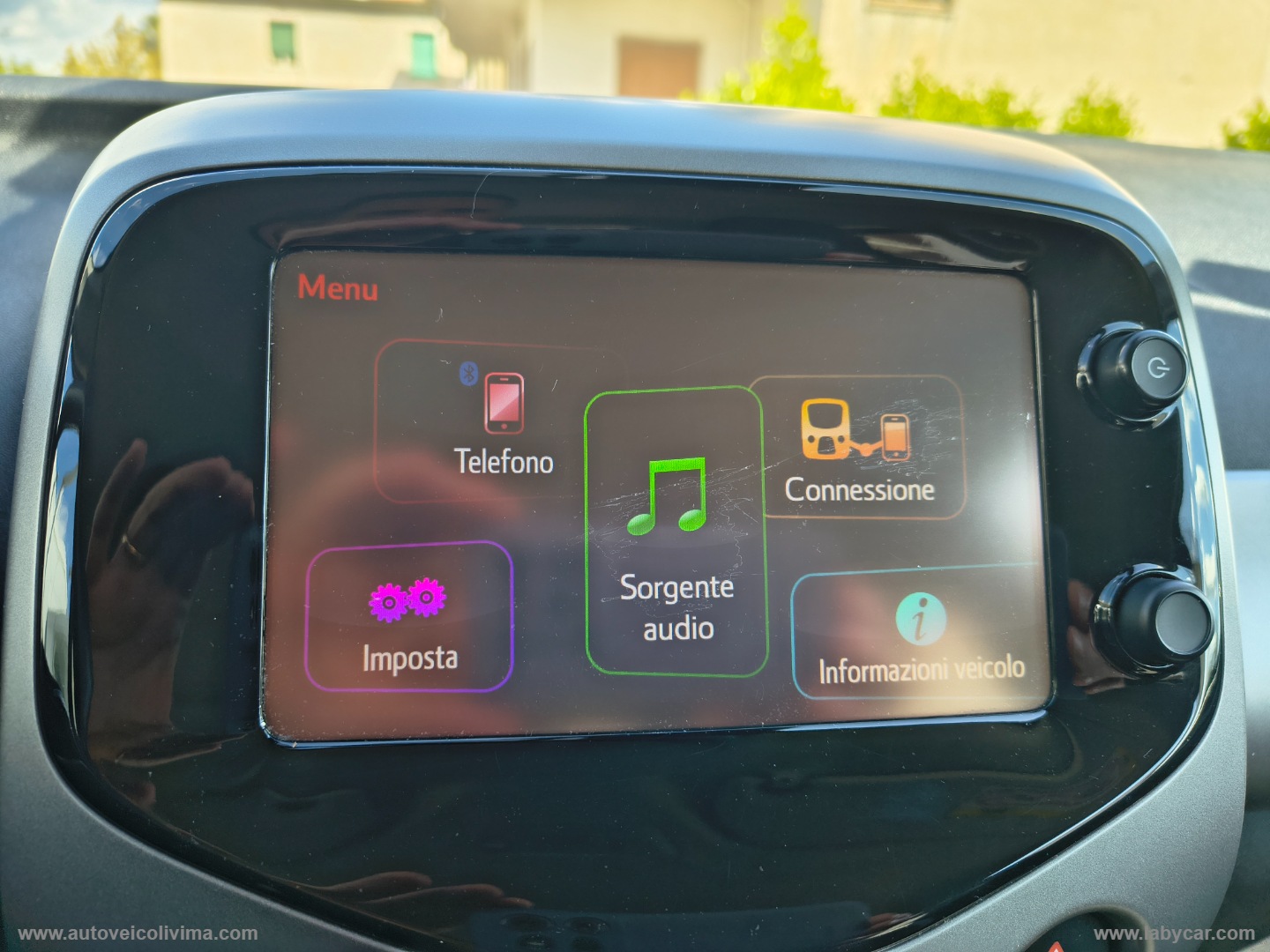 Aygo 1.0 VVT-i 69 CV 5p. x-play TSS MMT - immagine 24