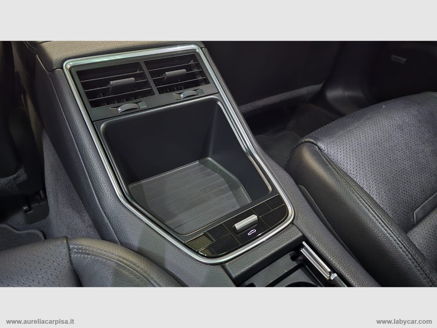 Panamera 4 Executive - immagine 24