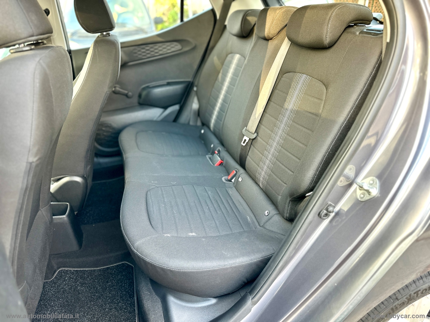 i10 1.0 MPI Tech 26.000 KM - immagine 24