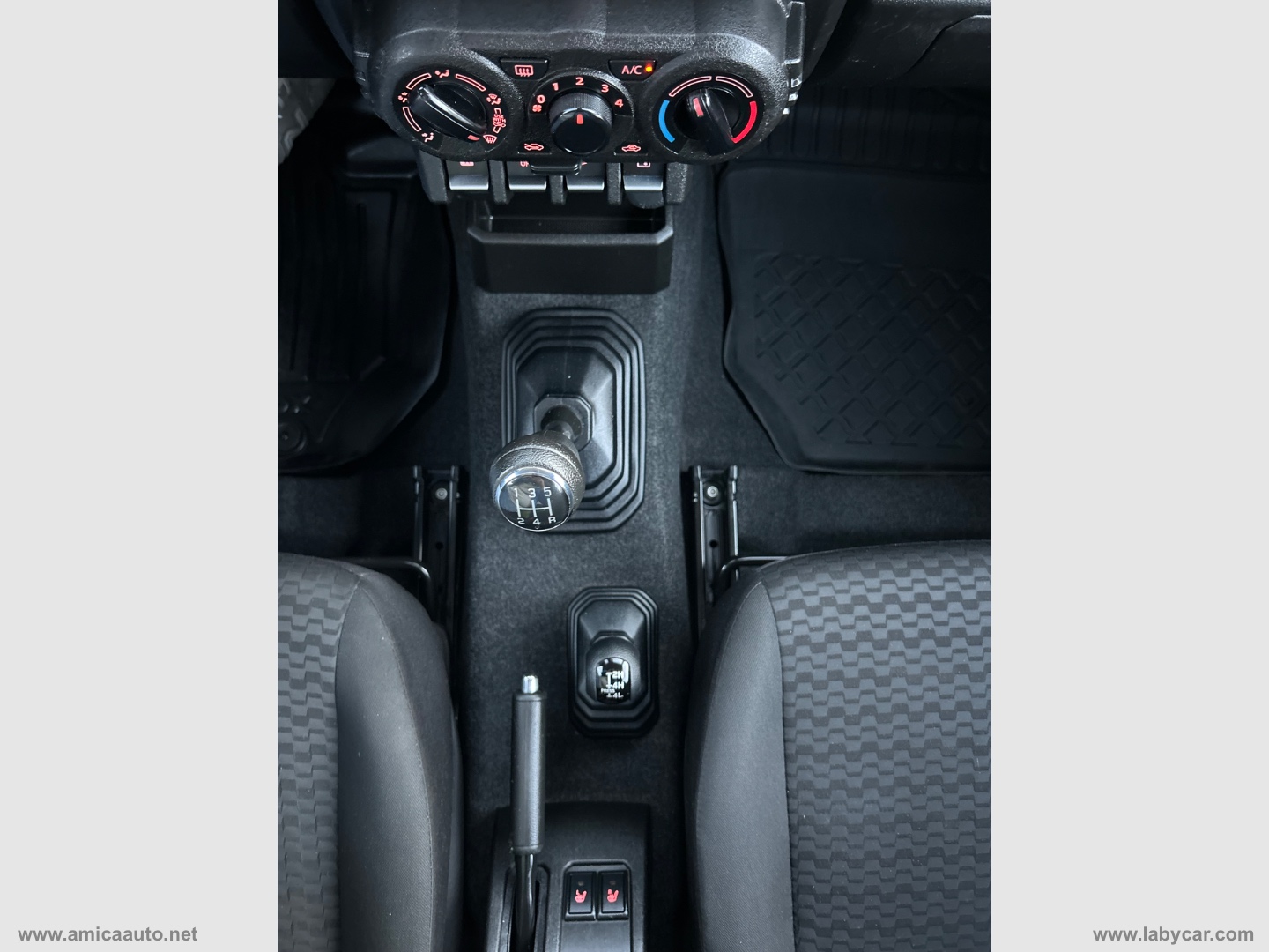 Jimny 1.5 5MT PRO - immagine 24