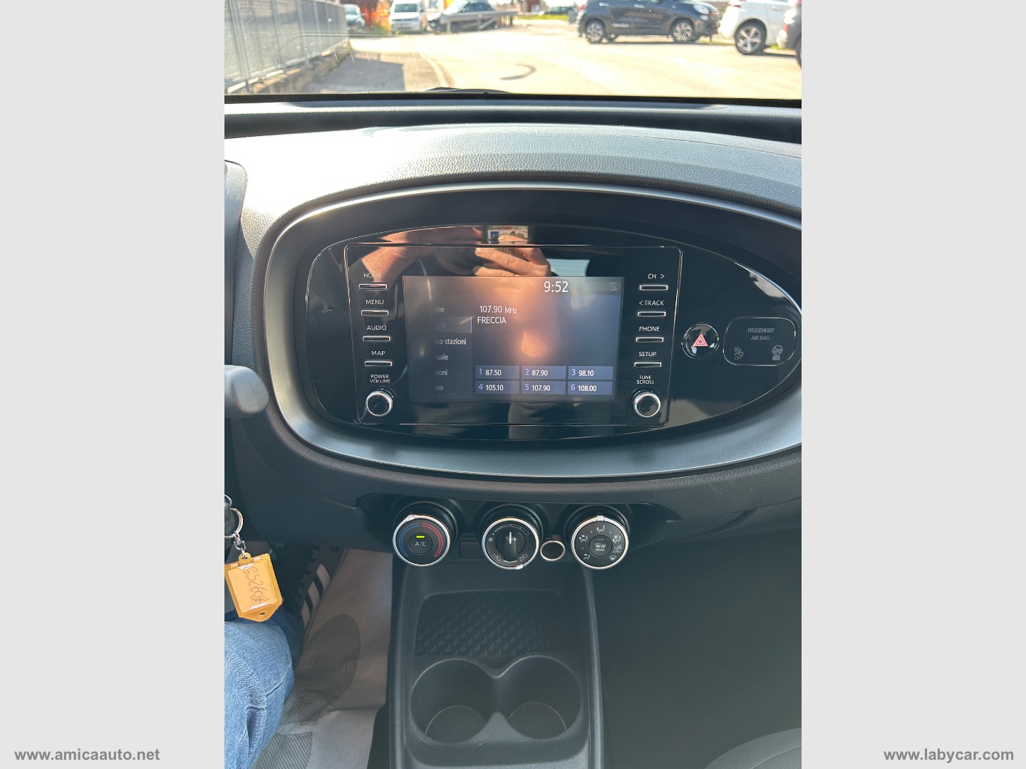 Aygo X 1.0 VVT-i 72 CV 5p. TREND - immagine 24