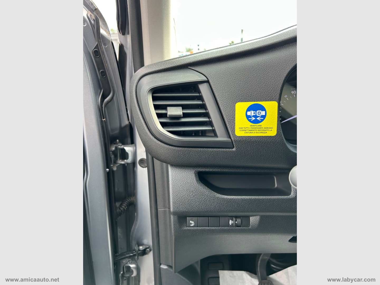Jumpy BlueHDi 120S&S PL-DC Mobile Furg.M 9 POSTI - immagine 24