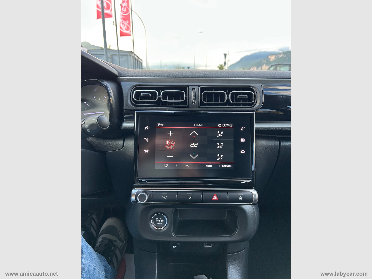 C3 PureTech 83 S&S Shine VERNICE BICOLORE - BIANCO/TETTO ROSSO - immagine 24