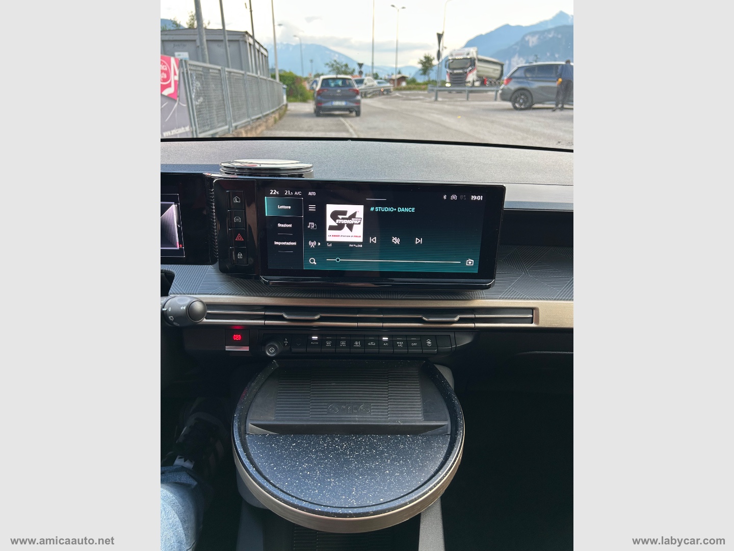 Ypsilon Hybrid e-DCT LX - immagine 24