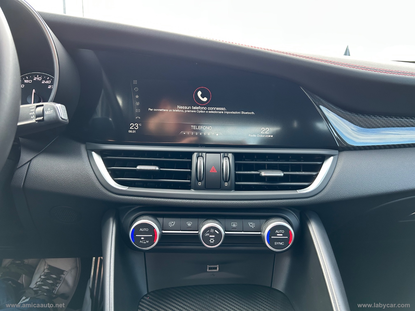 Giulia 2.9 T V6 Quadrifoglio CAMBIO MANUALE - UNICO PROPRIETARIO - immagine 24