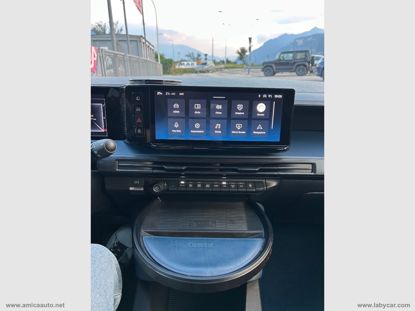 Ypsilon Hybrid e-DCT Ed.Limitata Cassina - immagine 24