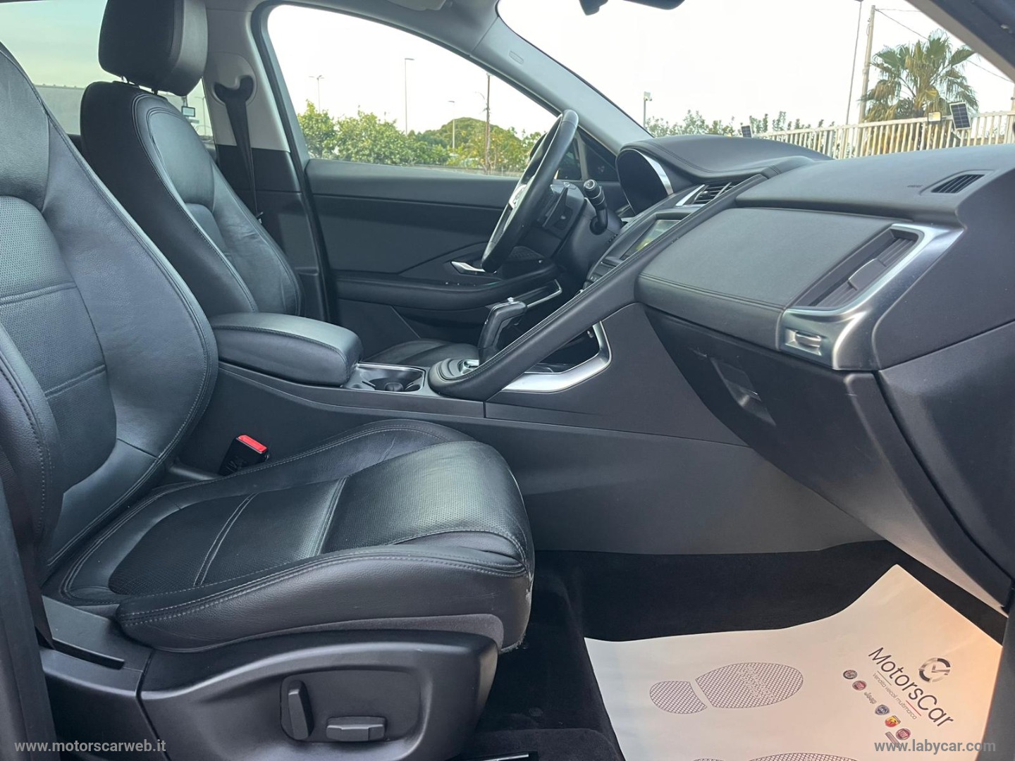 E-Pace 2.0D 150CV AWD aut. R-Dynamic S AUTOCARRO - immagine 24