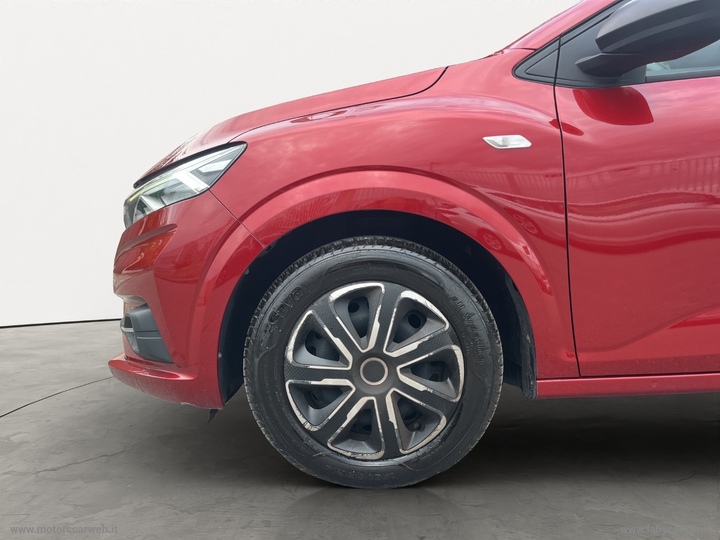 Sandero Streetway 1.0 SCe 65CV Essential - immagine 24