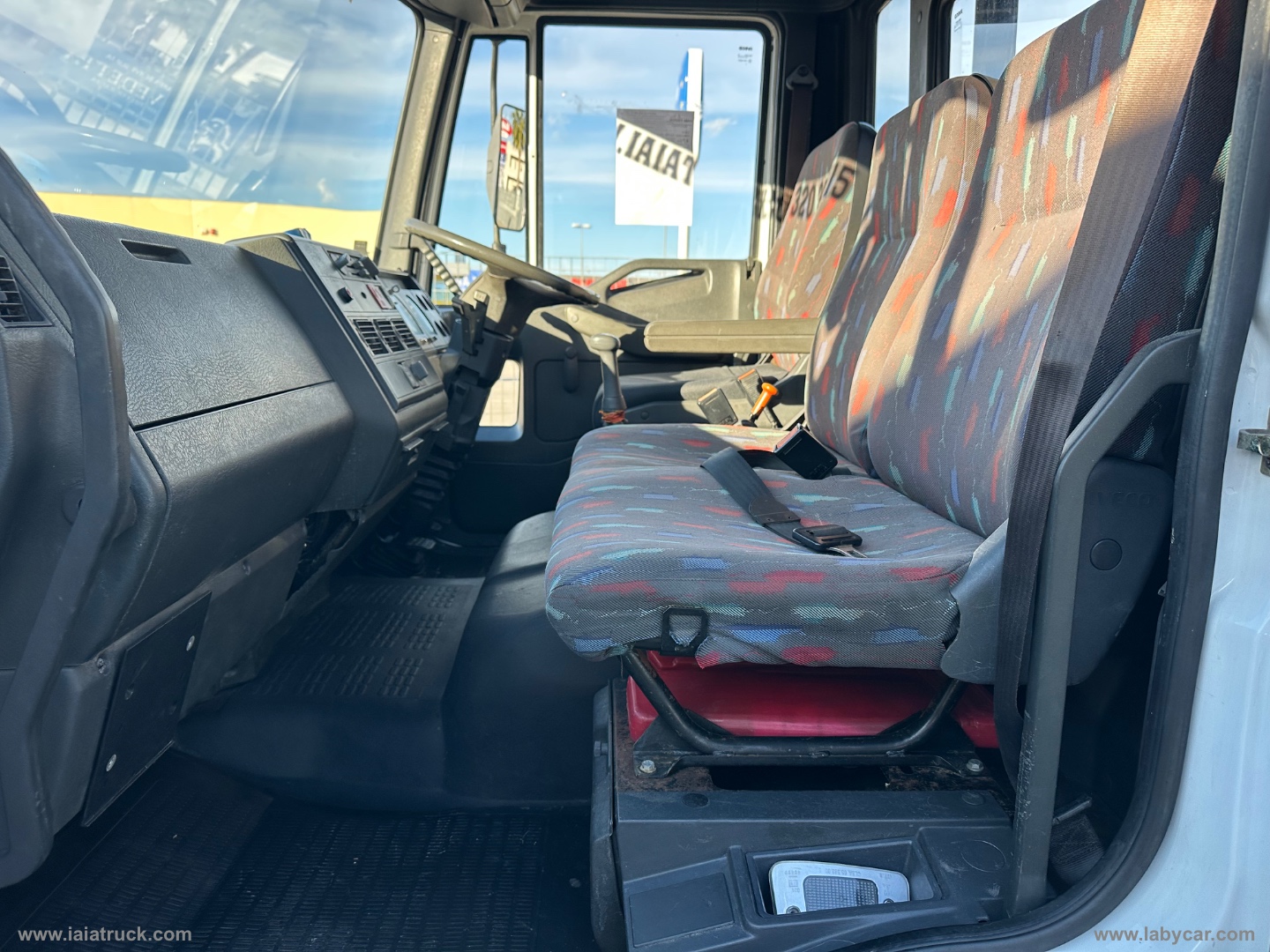 EUROCARGO TECTOR 75E15 RIBALTABILE CON GRU-PINZA ROTANTE - immagine 24