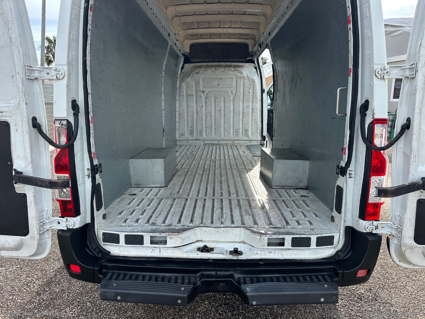 Master 2.3dCi150CV MAXI VOLUME TETTO ALTO GEMELLATO - immagine 24